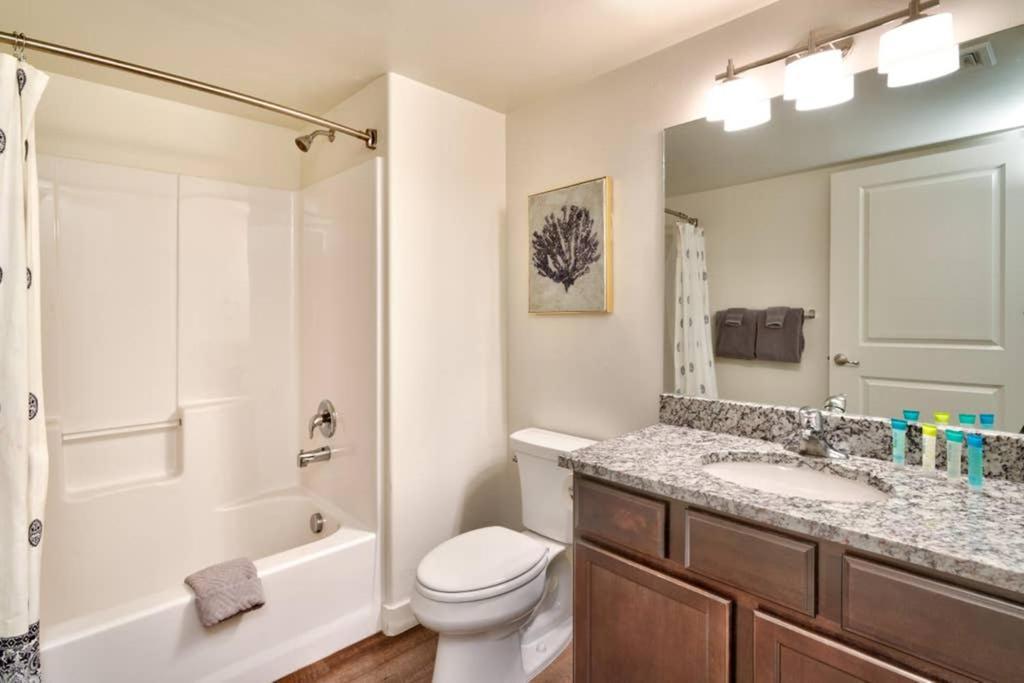 5C Sweet Redcliff Condo, Pool & Hot Tub Moab Exterior photo